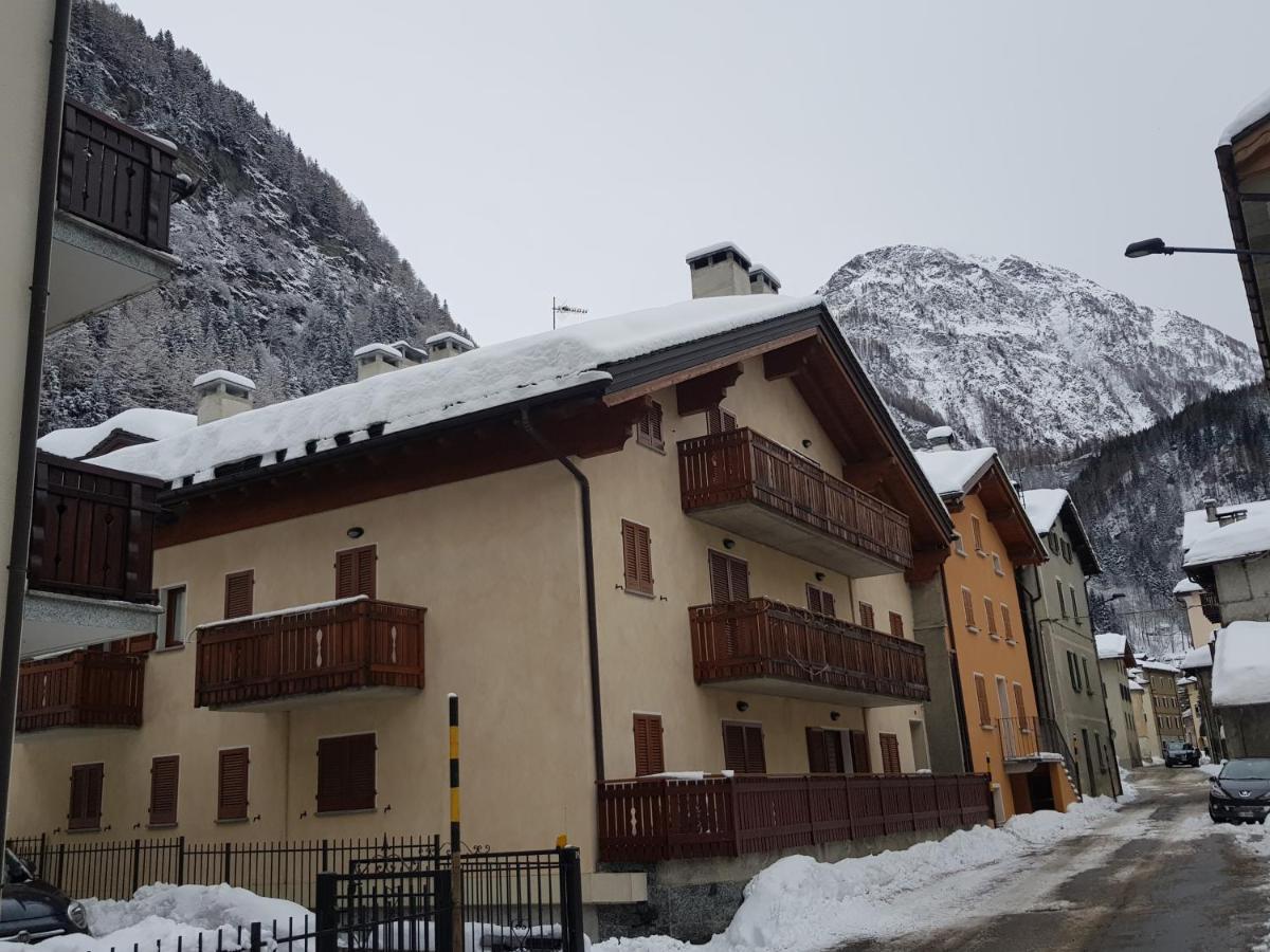 Casadolcino Villa Campodolcino Kamer foto